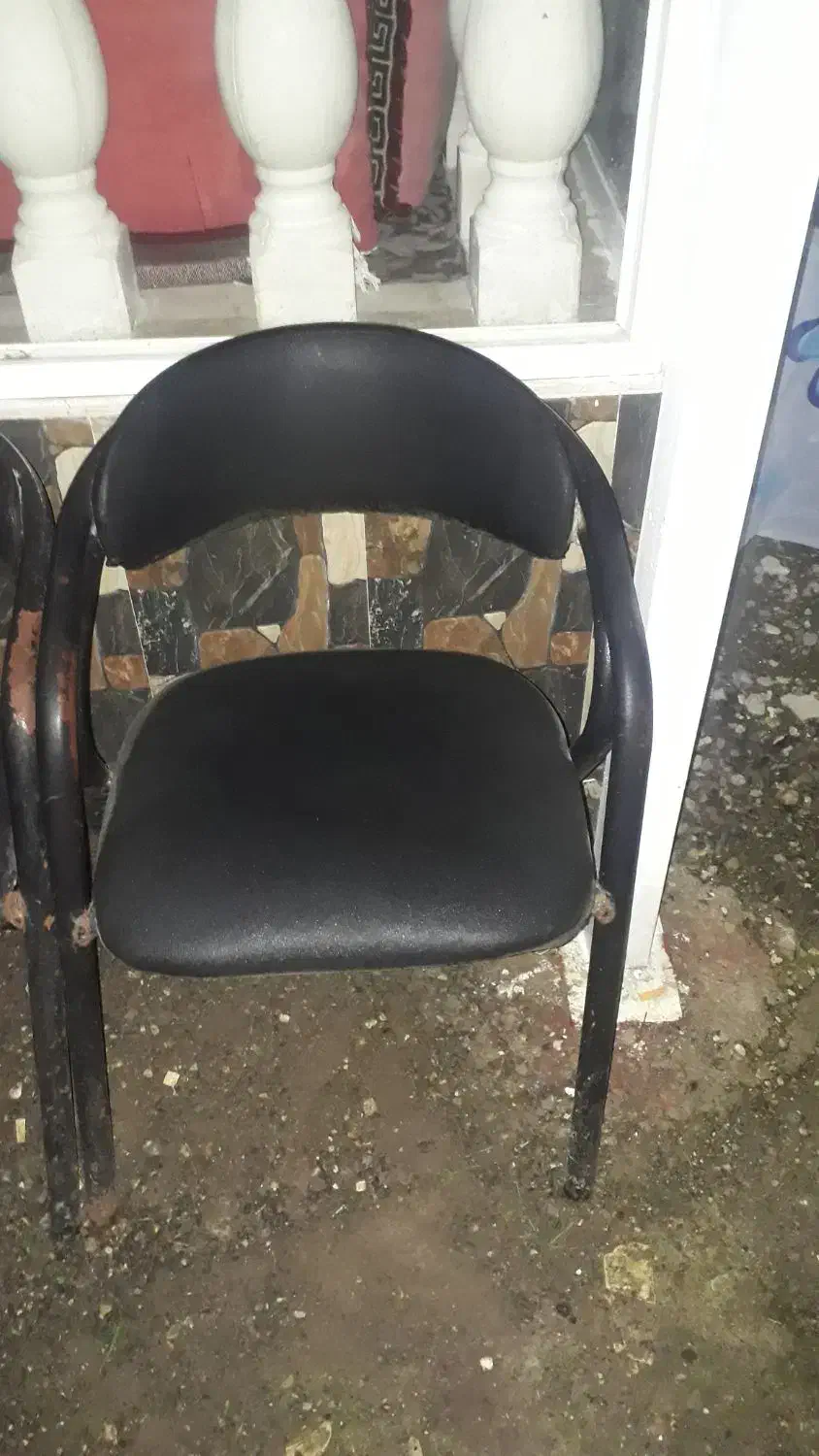 صندلی برای اریشگاه یا بنگاه و مغازه فروشی|صندلی و نیمکت|تنکابن, |دیوار