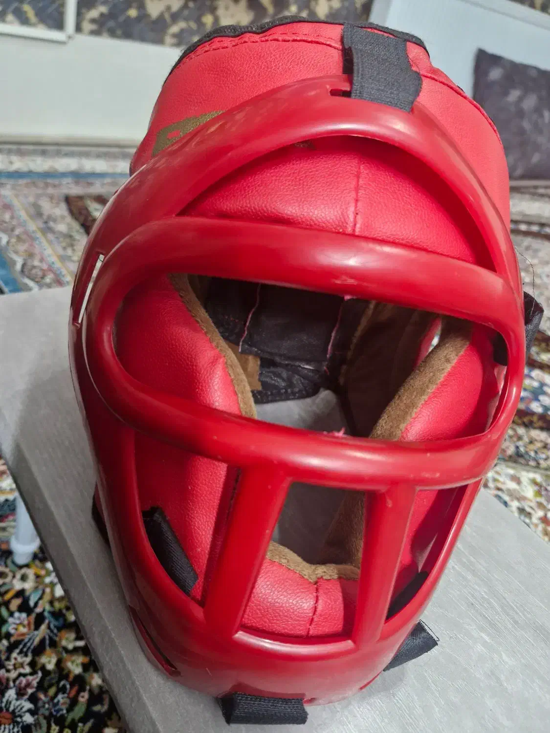 کفش وکلاه بوکس کاملآنو|کیف، کفش، کمربند|سیلوانه, |دیوار