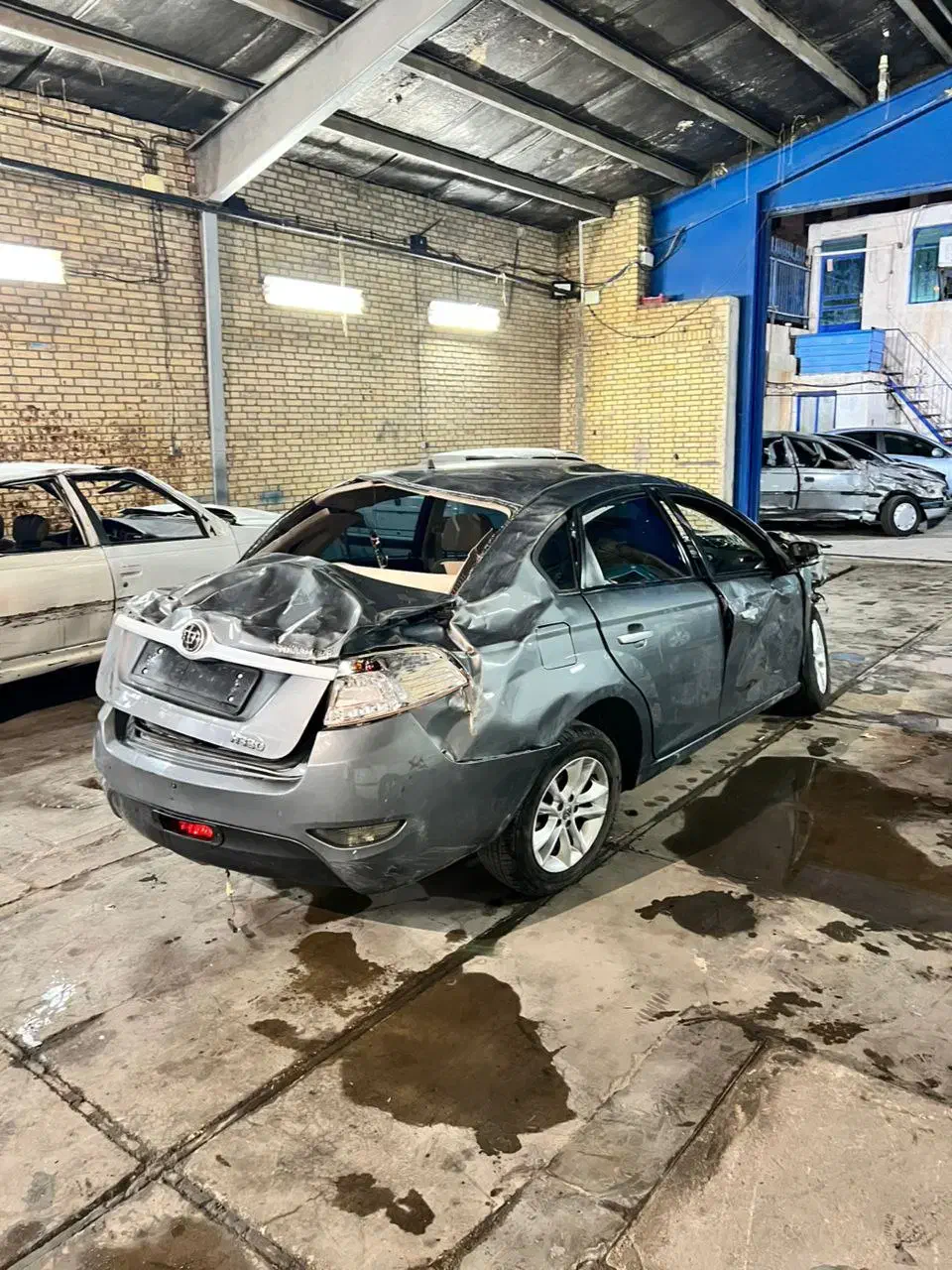 برلیانس H330 اتومات مدل 96 تصادفی|خودرو سواری و وانت|تهران, پاسداران|دیوار