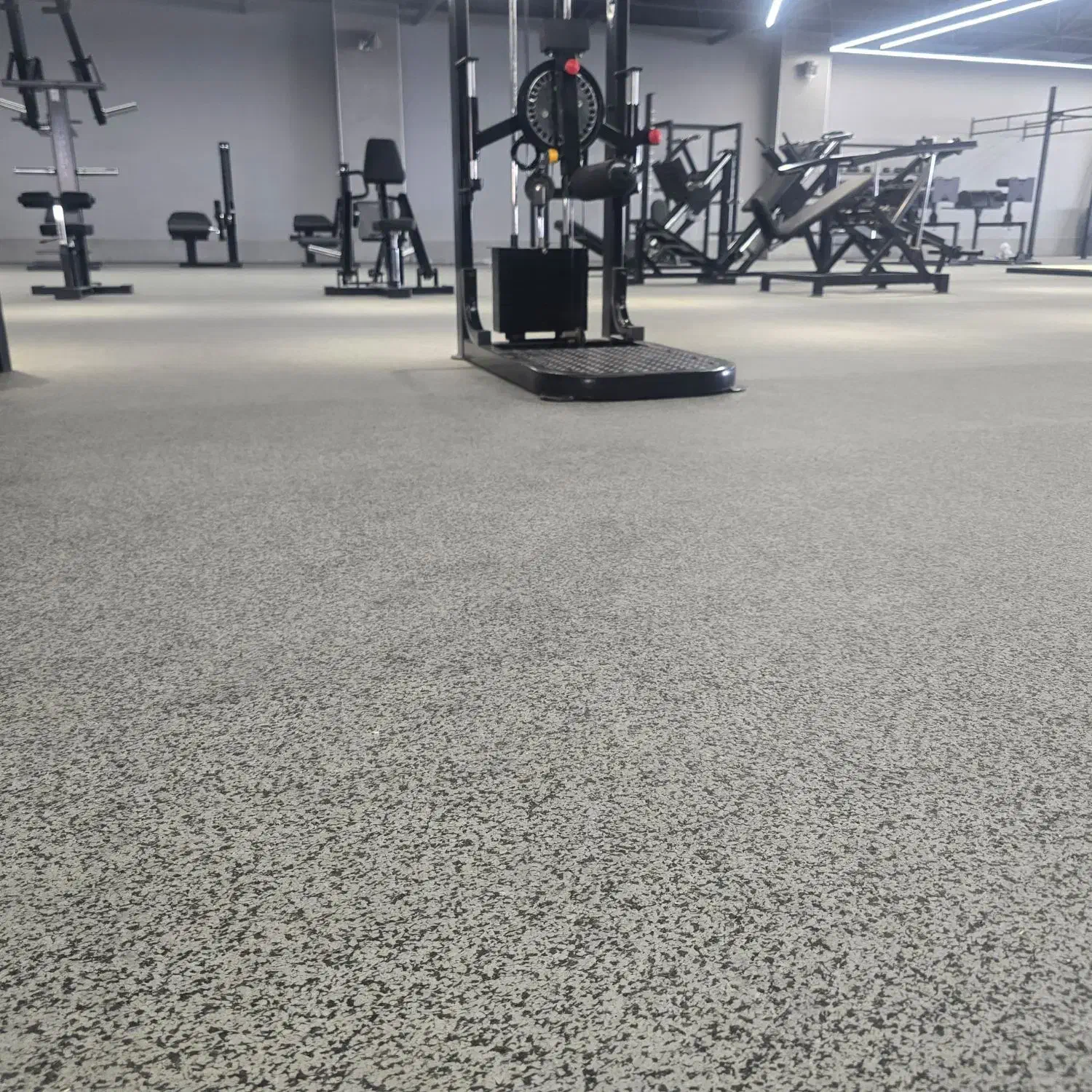 کفپوش گرانول رولی ،تایلی،پازلی،گرانیتی،شیاردار|تجهیزات ورزشی|کرج, خرمدشت|دیوار