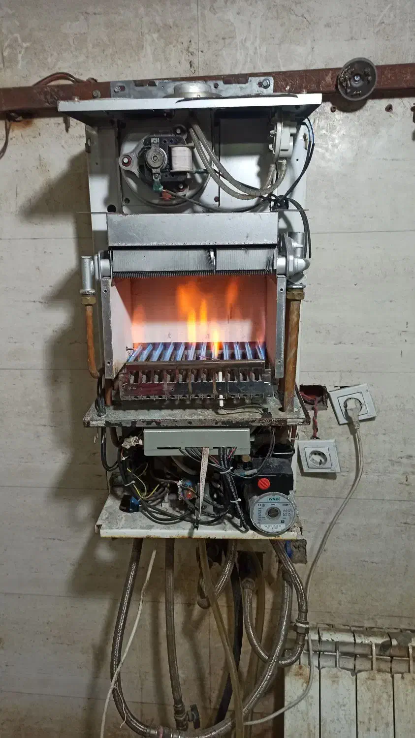 فروش پکیج گاز سوز|آبگرمکن، پکیج، شوفاژ|تنکابن, |دیوار