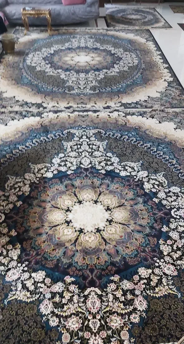 فرش ۱۲متری ۷۰۰شانه|فرش|اصفهان, کوی امیریه|دیوار