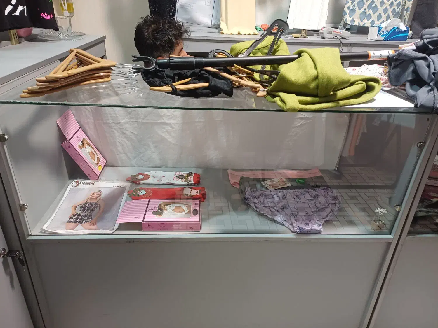 ۲ عدد پیش خوان مغازه|فروشگاه و مغازه|اندیشه, اندیشه فاز ۲|دیوار