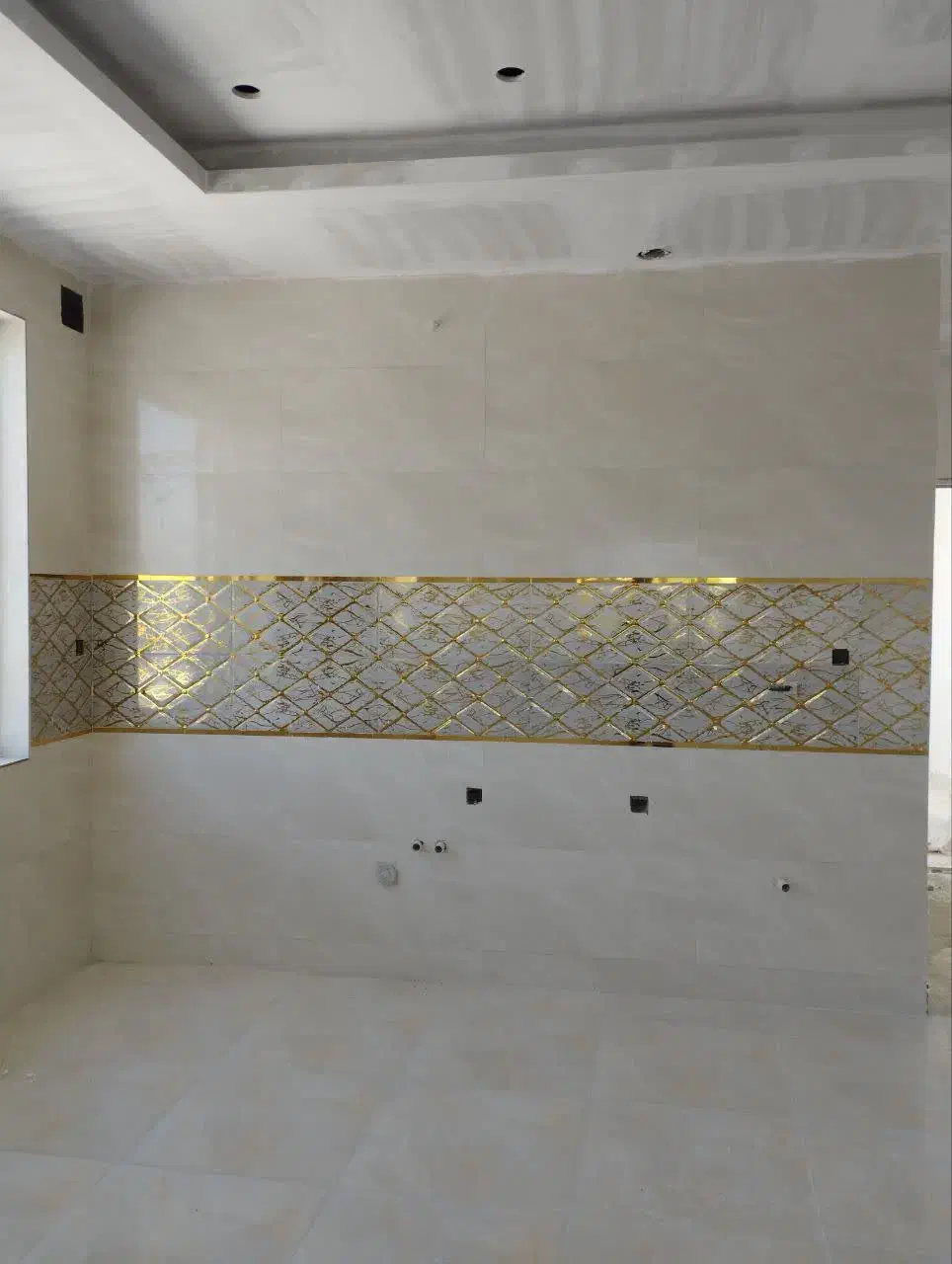 کاشی کاری و سرامیک|خدمات پیشه و مهارت|زنجان, |دیوار