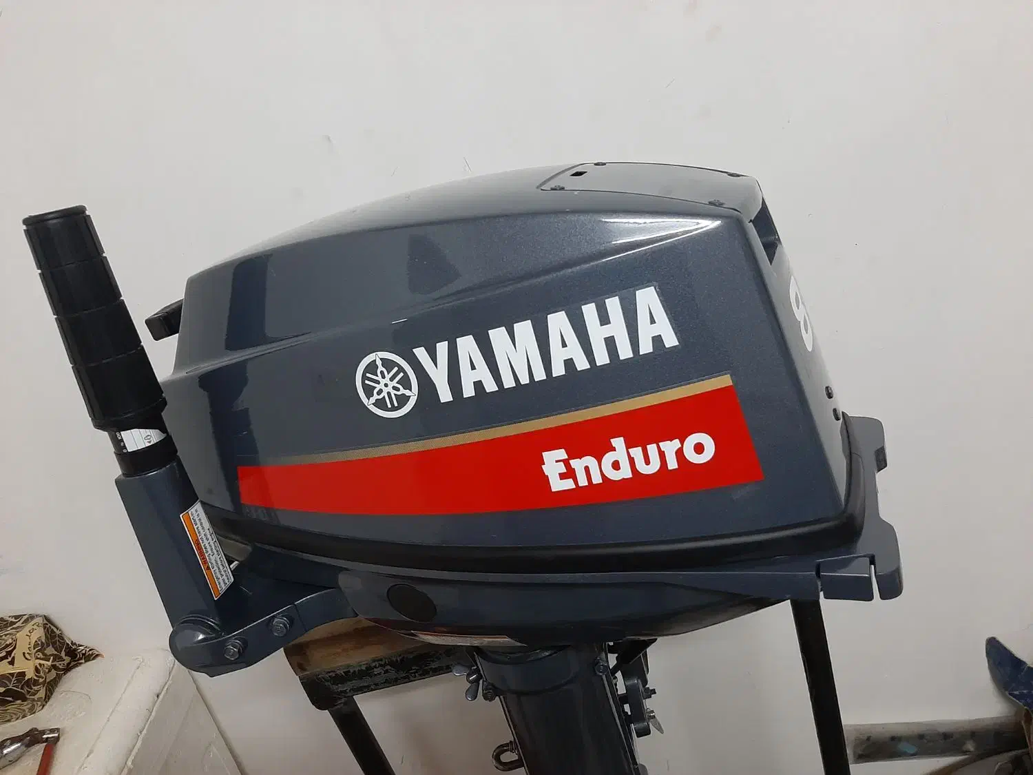 موتور ۸ یاماها با تشت ۱۲فوت|قایق و سایر وسایل نقلیه|بندرلنگه, |دیوار