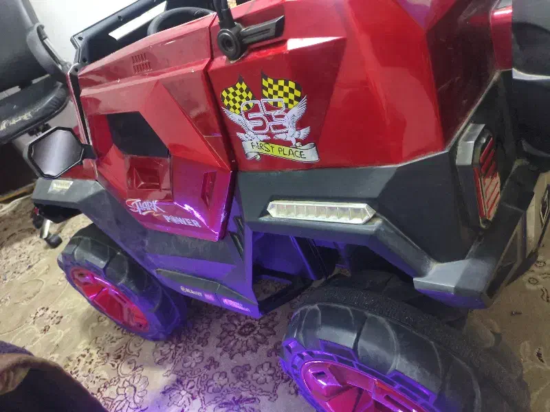 ماشین شارژی|اسباب‌‌بازی|مشهد, کارمندان دوم|دیوار