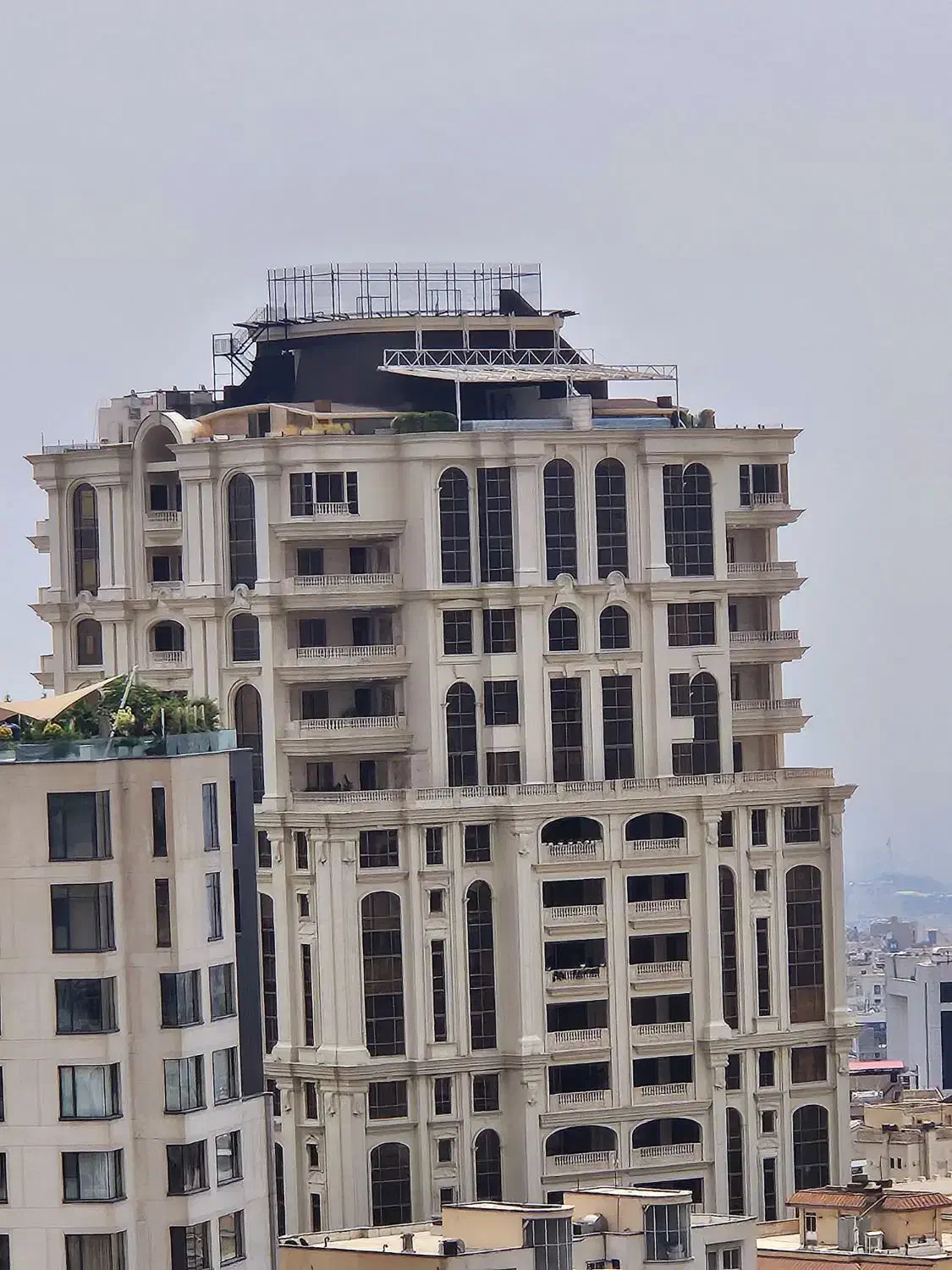 ۸۵۰متر پنت/استخر اختصاصی/ویو ۳۶۰