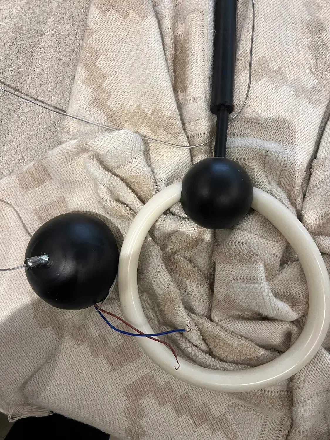 لوستر|لوستر و چراغ آویز|کرج, آق تپه|دیوار