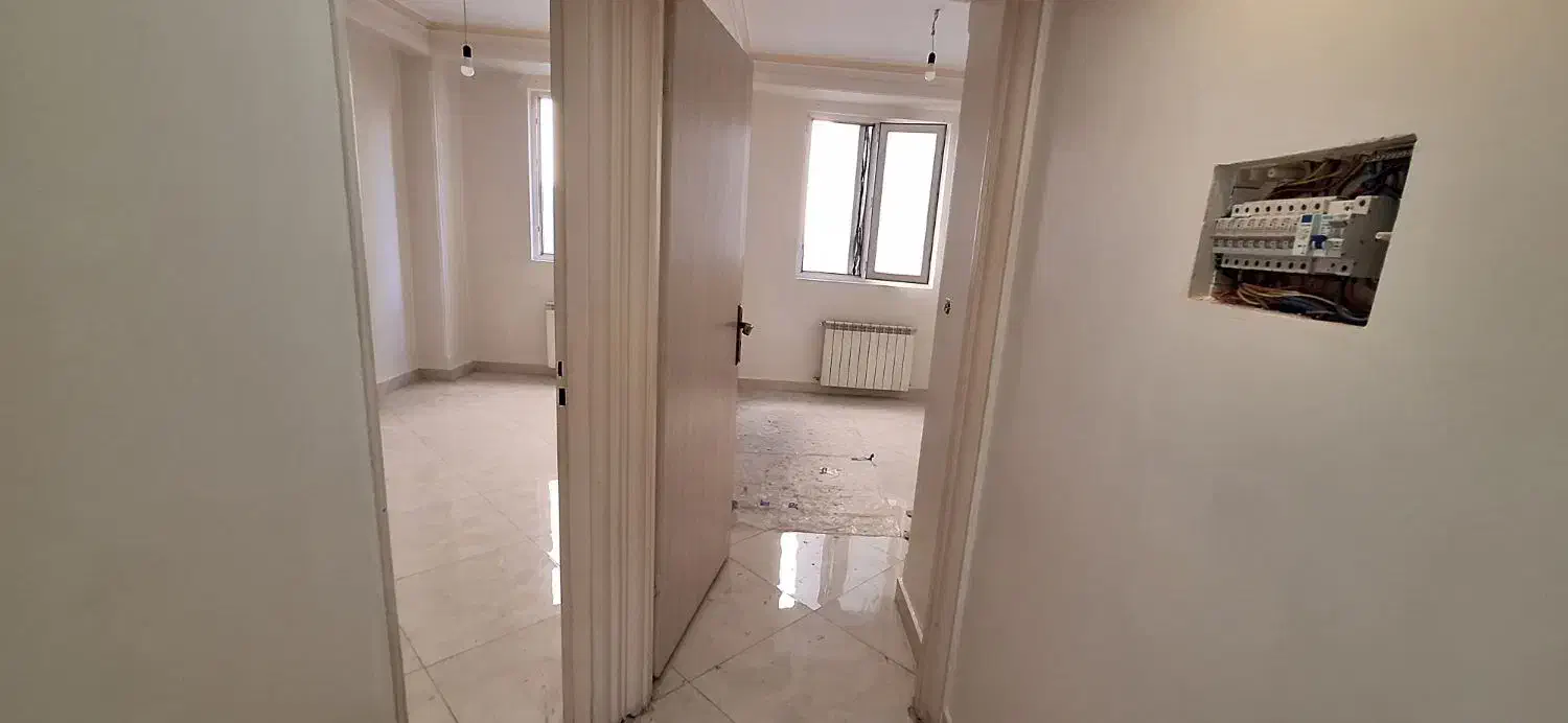 رهن و اجاره آپارتمان طبقه دوم ۱۰۲متری