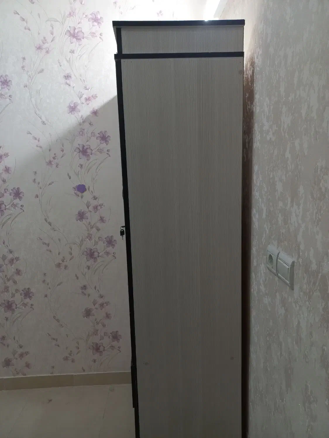 کمددیواری سفید رنگ نو|جاکفشی، کمد، دراور|گرگان, |دیوار