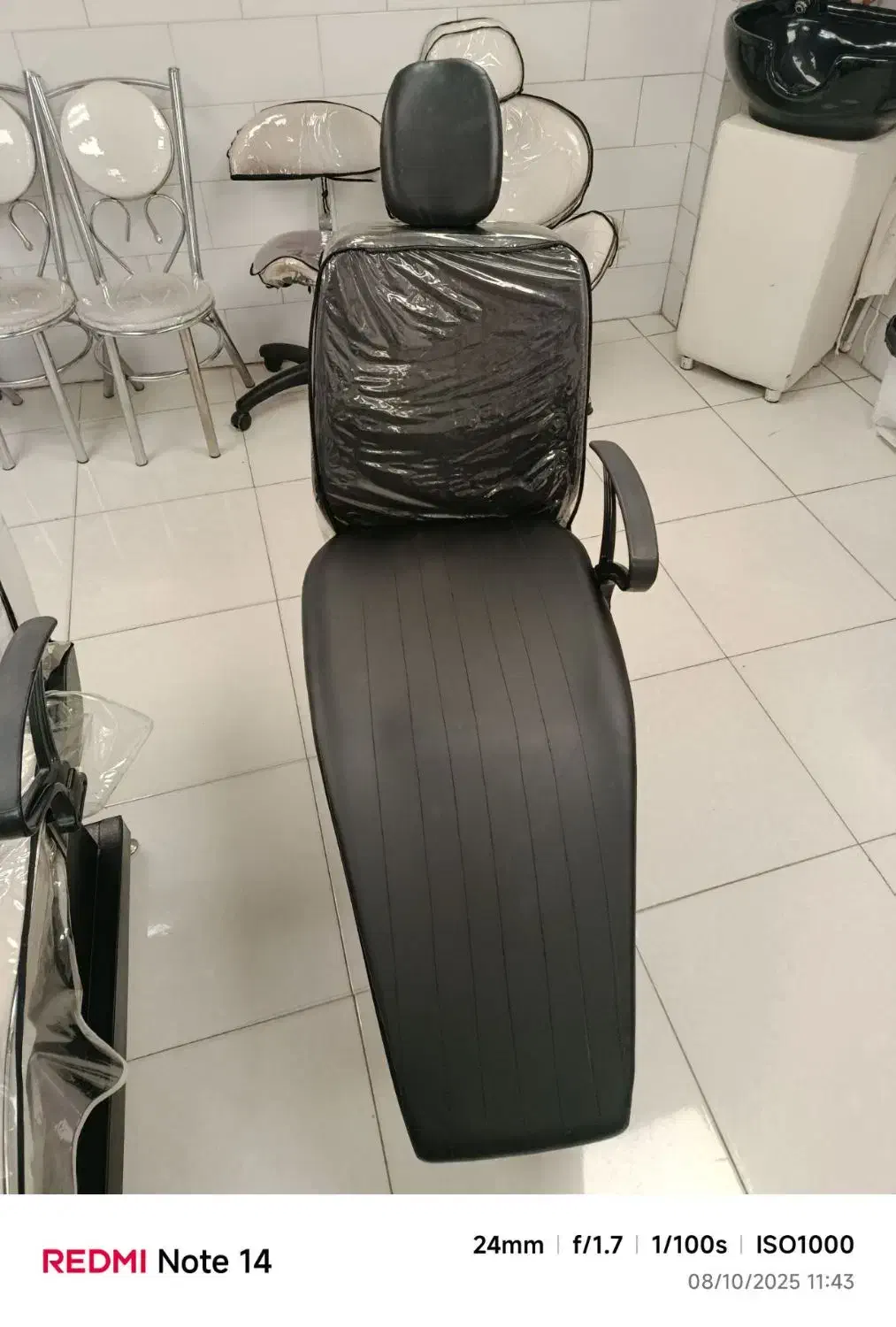 صندلی اصلاح|آرایشگاه و سالن‌های زیبایی|ملایر, |دیوار