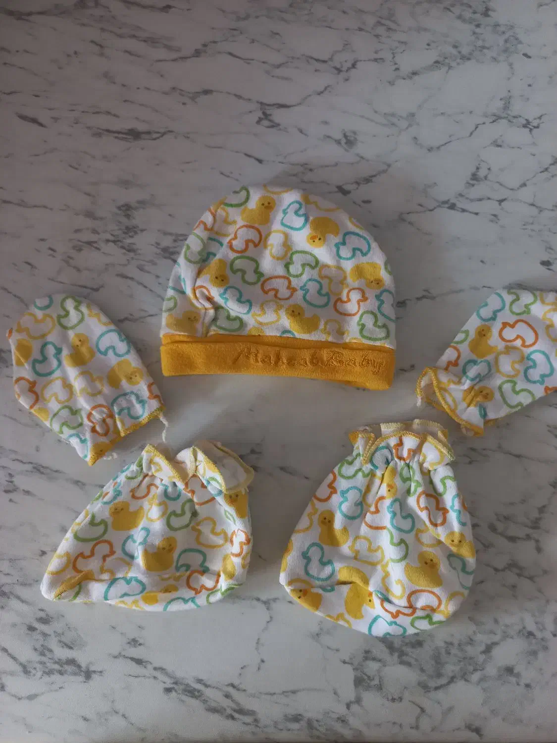 لباس نوزادی|کفش و لباس بچه|دورود, |دیوار