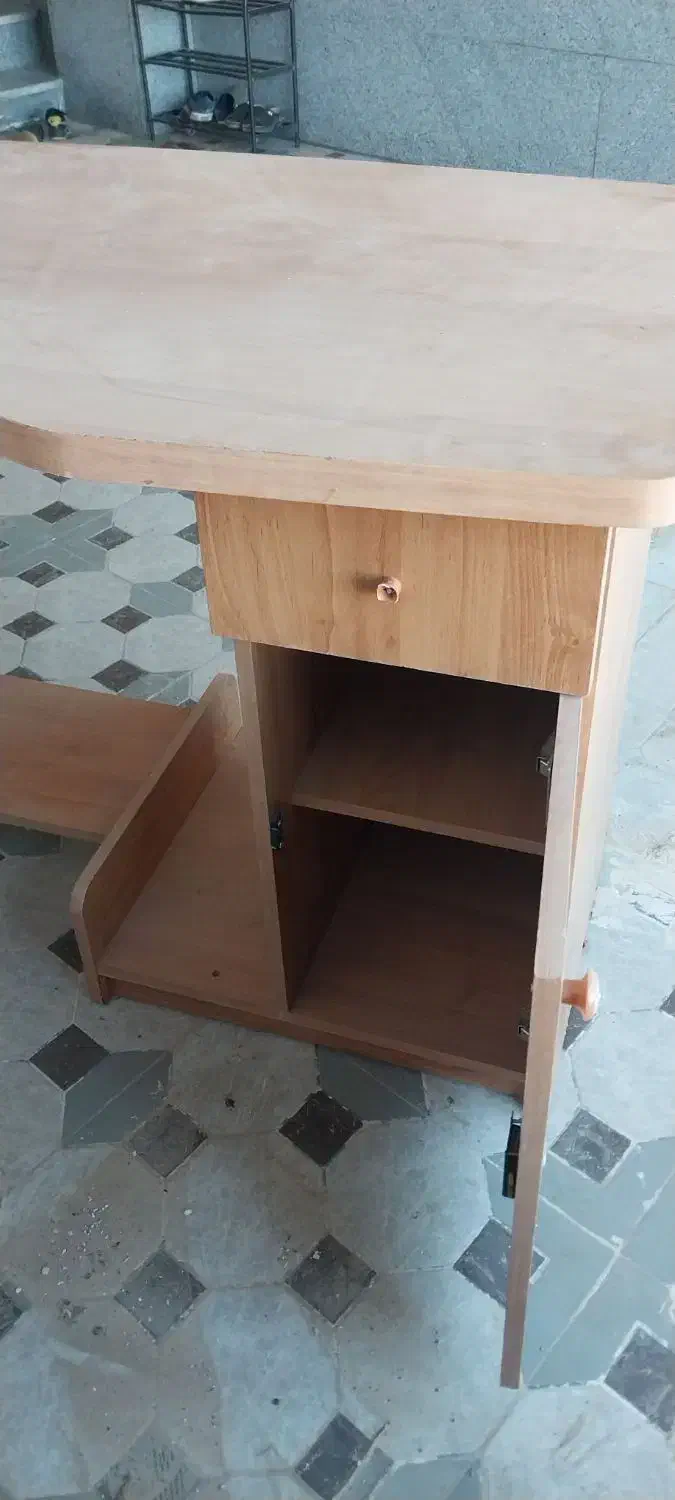 کالا فروشی|میز تحریر و کامپیوتر|اسفراین, |دیوار