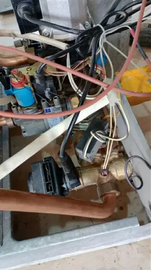 تعمیر تخصصی پکیج و آبگرمکن|آبگرمکن، پکیج، شوفاژ|زاهدان, |دیوار