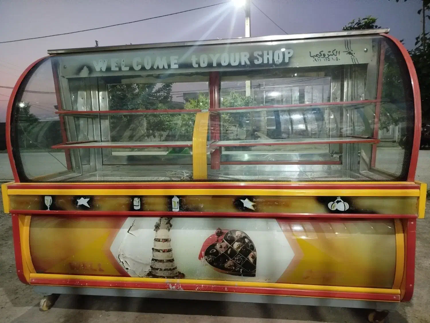 ویترین مغازه|فروشگاه و مغازه|سنگدوین, |دیوار