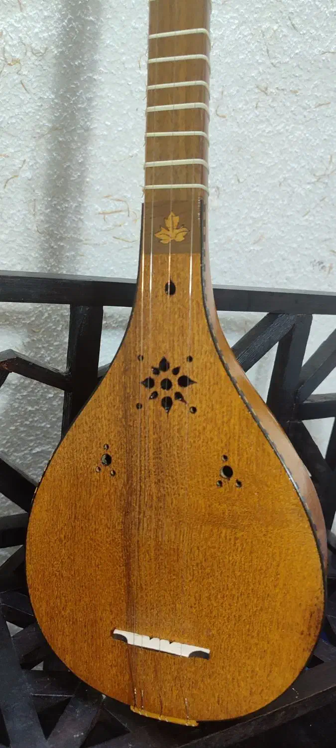 سه تار تک مهر استاد مفاخری|سازهای سنتی|قم, شهدا|دیوار