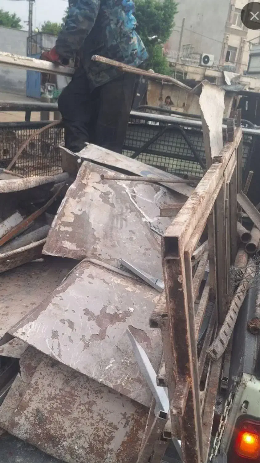 فروش خریدار ضایعات آهن آلمنیوم چدن کتاب باطله غیره|عمدهفروشی|بندرعباس, |دیوار