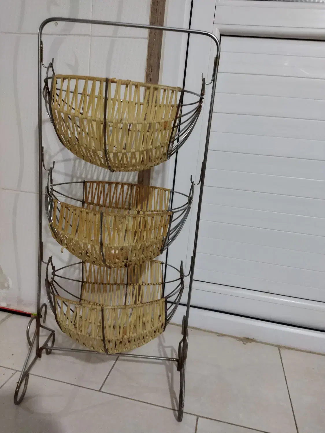 جا سیب زمینی پیاز|ظروف نگهدارنده، پلاستیکی، یکبارمصرف|زنجان, |دیوار