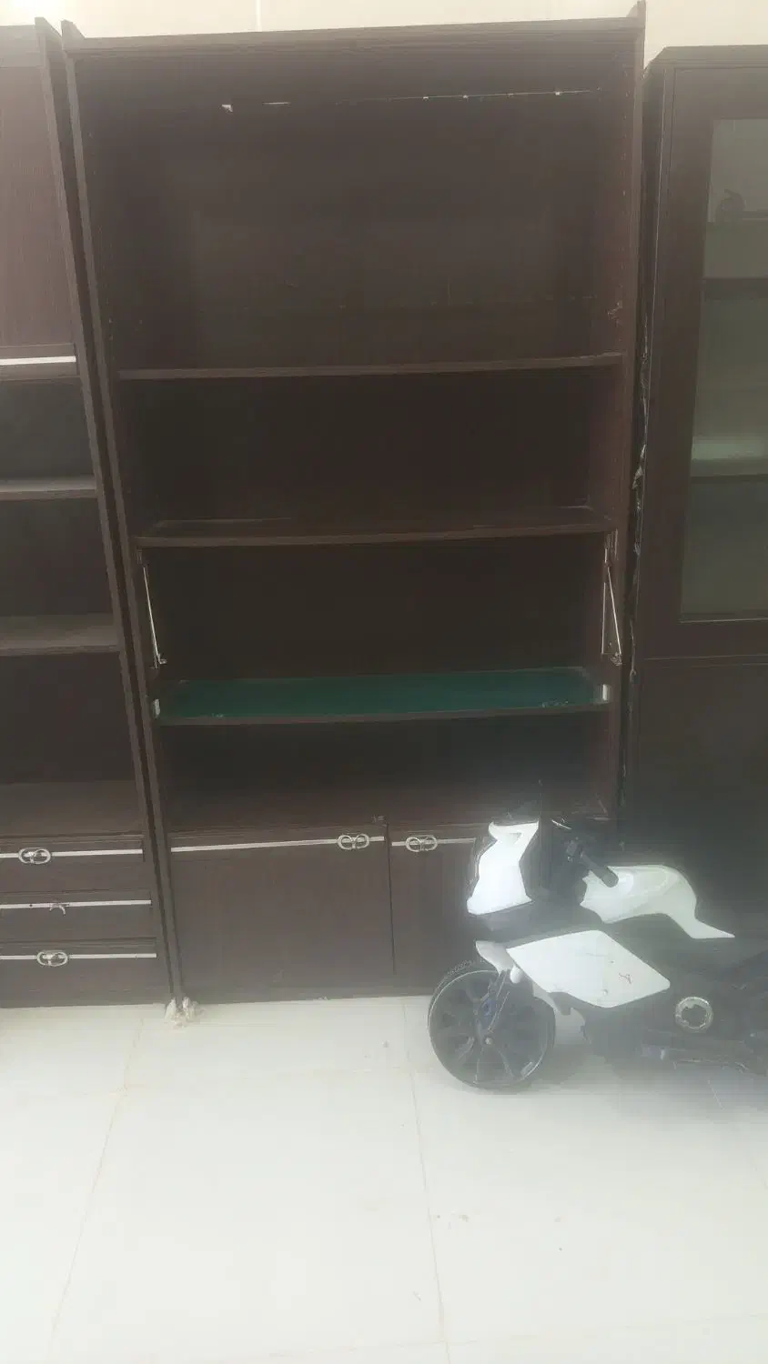 کتابخانه سالم|کتابخانه، شلف، قفسههای دیواری|زابل, |دیوار