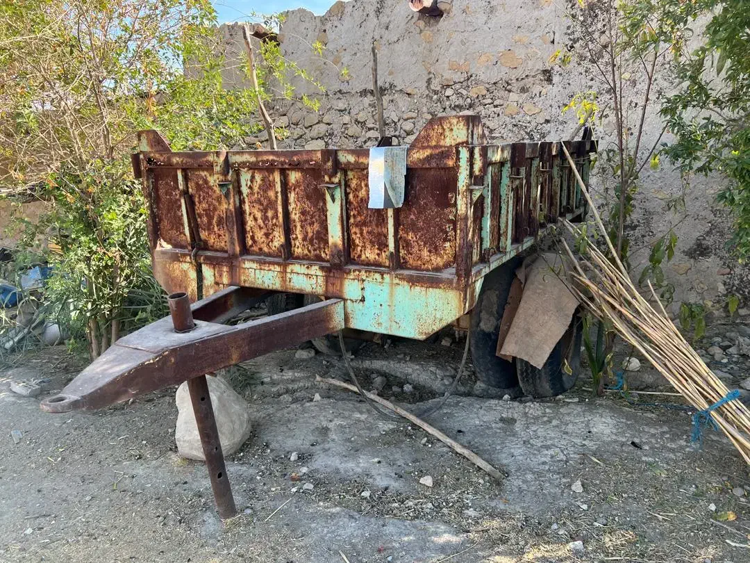 تریلی دبل چرخ قدیمی|خودرو سنگین|باغ ملک, |دیوار