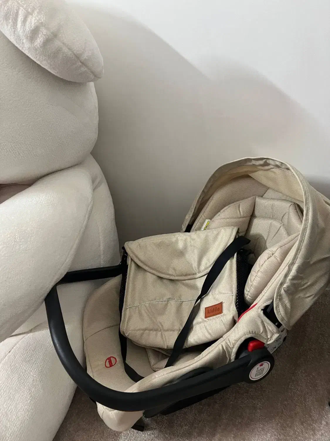 کالسکه کیدیلو به همراه کریر و ساک لوازم|کالسکه و لوازم جانبی|فریمان, |دیوار