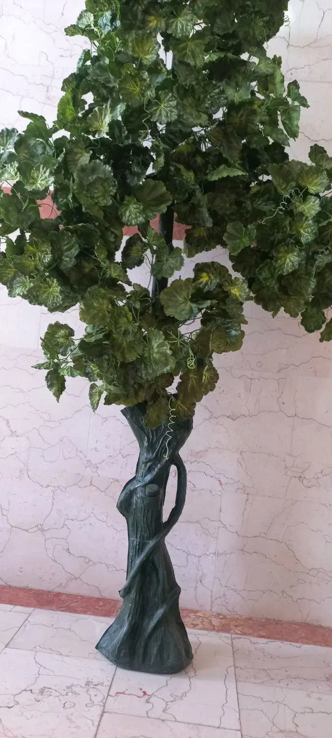 درختچه سالم|گل مصنوعی|میانه, |دیوار