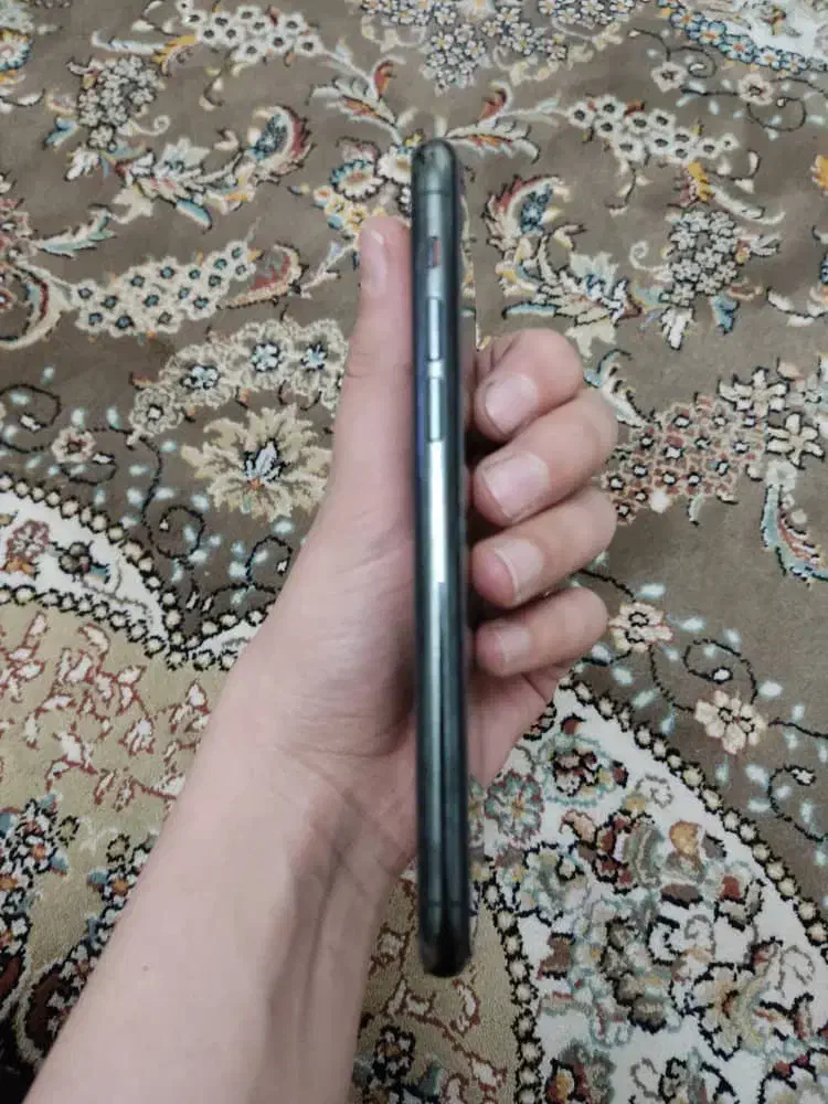 ایفون ۱۱پرو|موبایل|محمدشهر, سیدآباد|دیوار