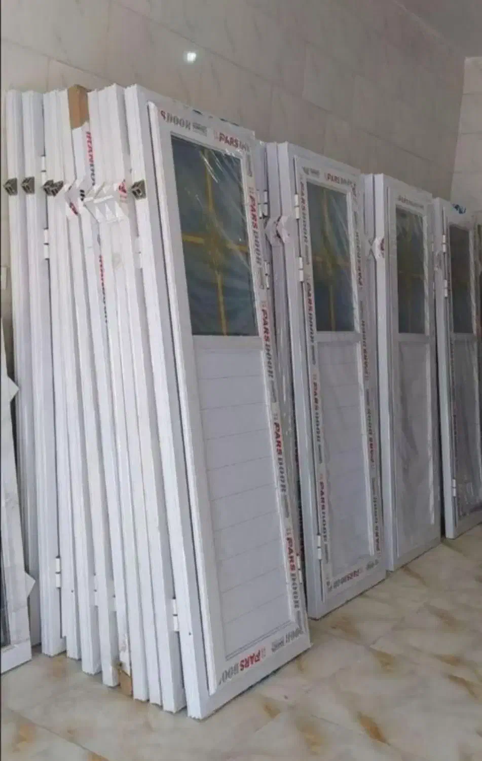 تولید درب پنجره یو پی وی سی/در پیشساخته آلومینیوم|مصالح و تجهیزات ساختمان|شیراز, تندگویان|دیوار