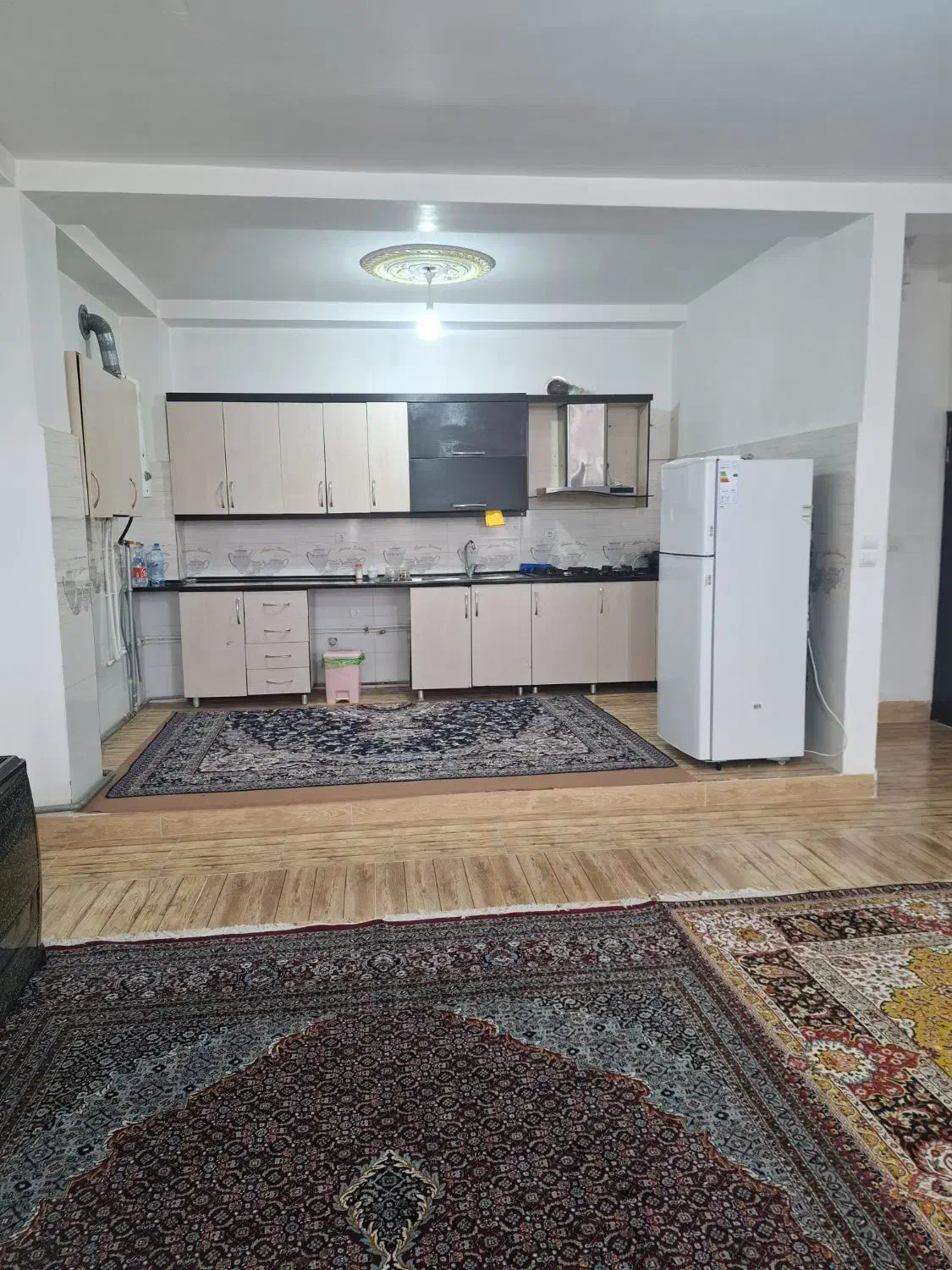 جلفا سوییت ۸۰۰ تومن|اجارهٔ کوتاه‌مدت آپارتمان و سوئیت|جلفا, |دیوار