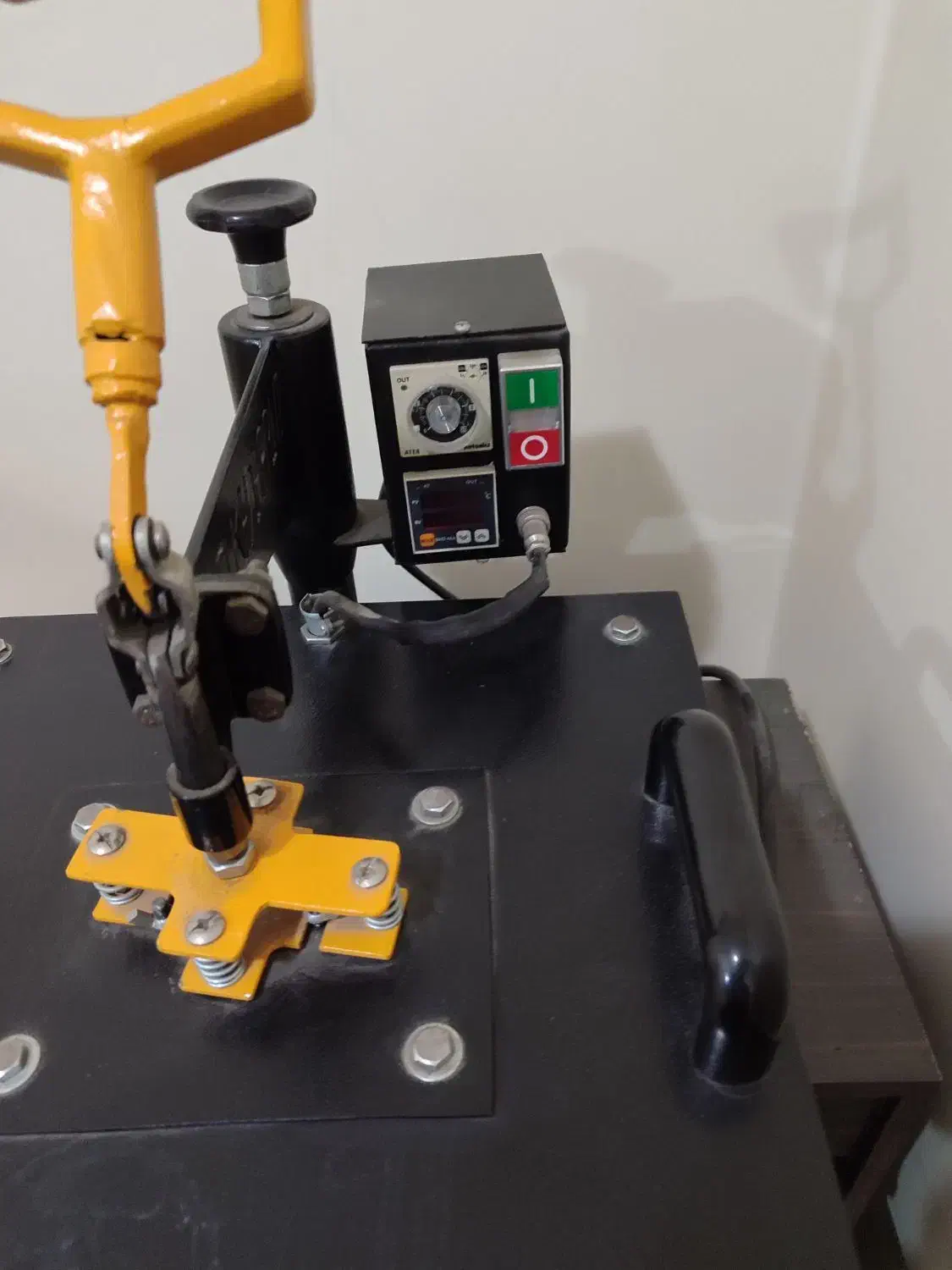 پرس صفحه تخت سابلیمیشن و ماگ|ماشینآلات صنعتی|مشهد, گاز|دیوار