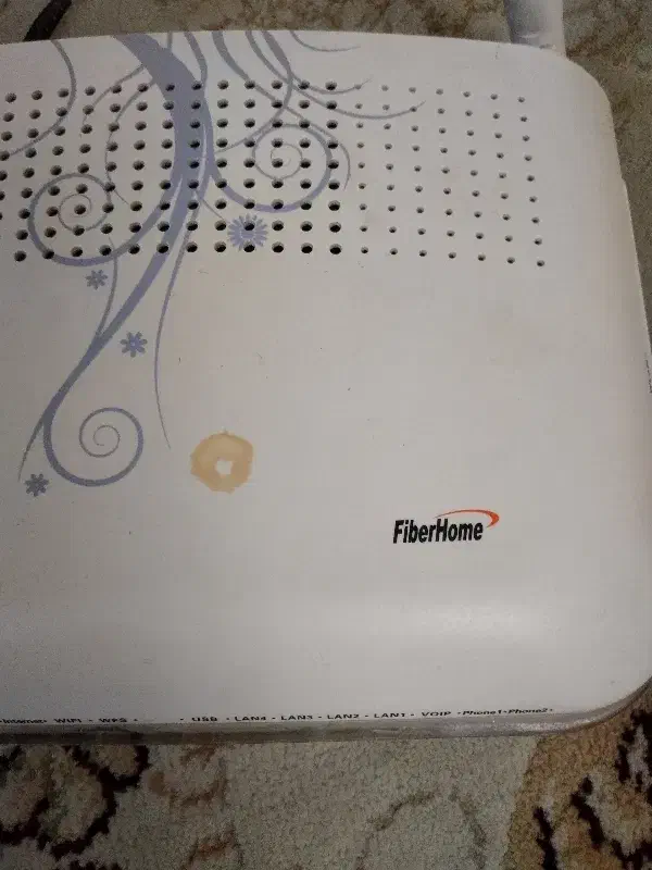 یک دستگاه مودم فایبرهوم فیبرنوری|مودم و تجهیزات شبکه|سهند, |دیوار