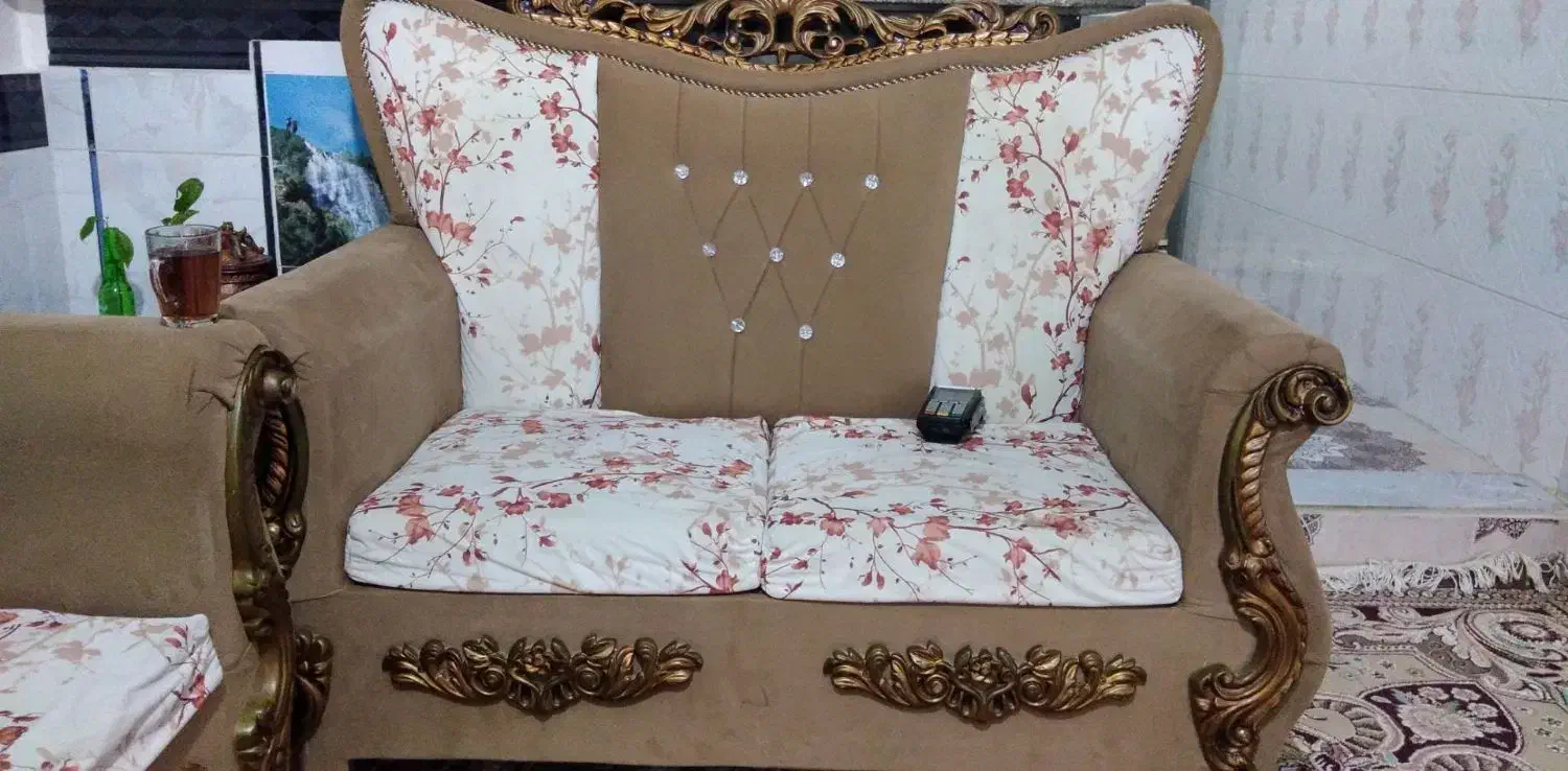 مبلمان|مبلمان خانگی و میز عسلی|آشتیان, |دیوار