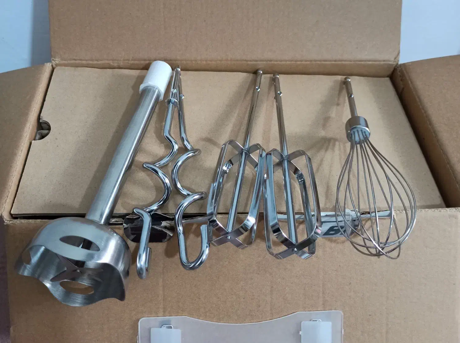 همزن و گوشتکوب برقی چند کاره خشک خشک|خردکن، آسیاب، غذاساز|کرمانشاه, |دیوار