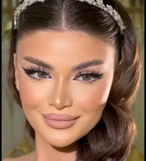 شروع میکاپ از 500|خدمات آرایشگری و زیبایی|اردبیل, |دیوار