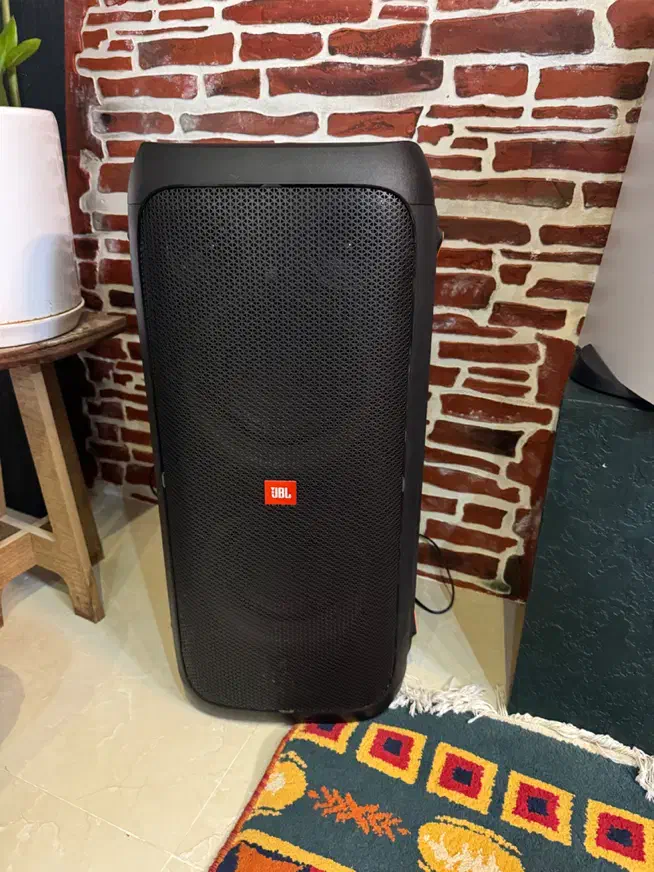 اسپیکر پارتی باکسjbl 310 درحداکبند|سیستم صوتی خانگی|اصفهان, آبشار|دیوار