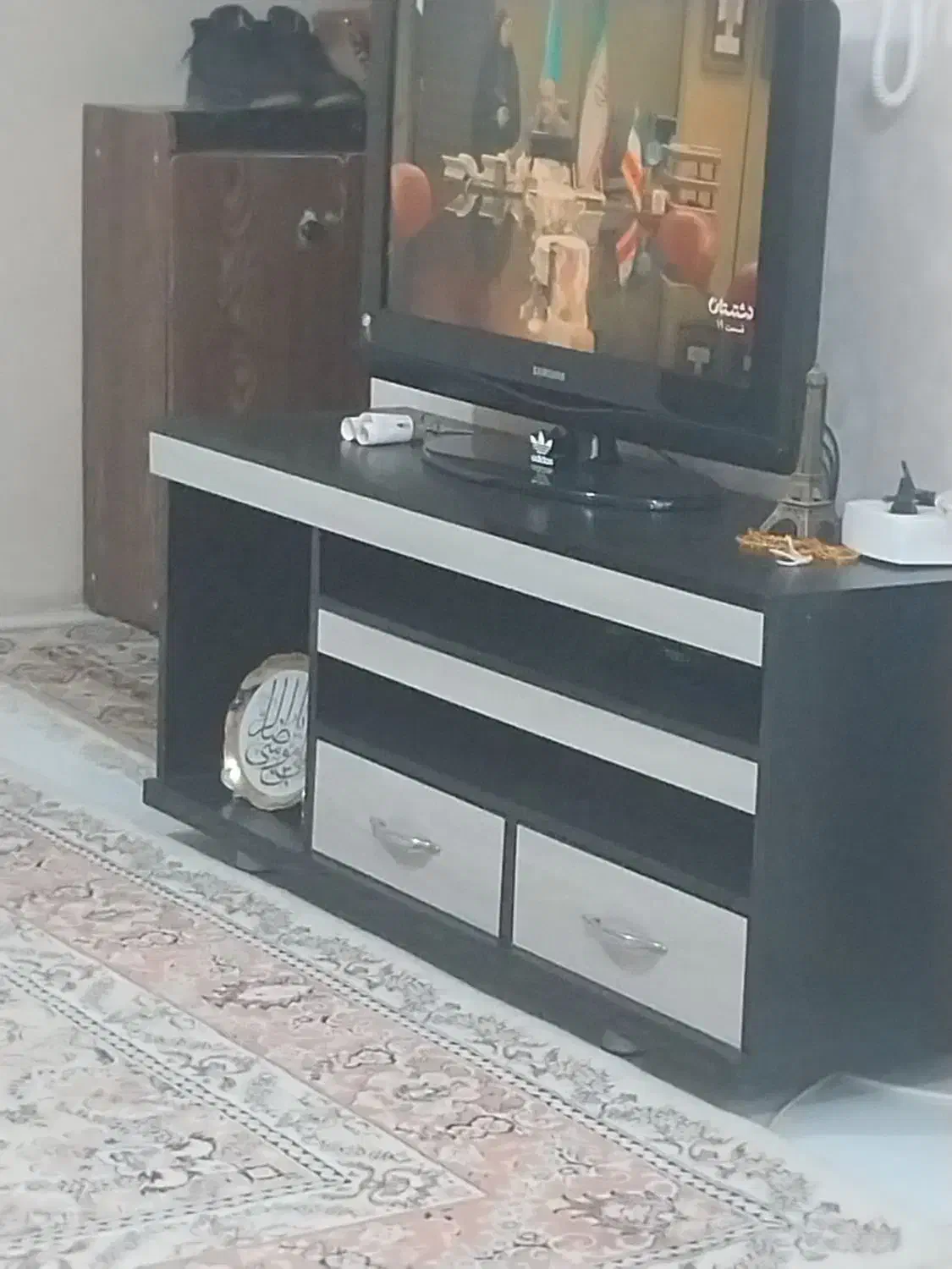 زیر تیوی|میز تلویزیون|پرند, فاز ۵|دیوار