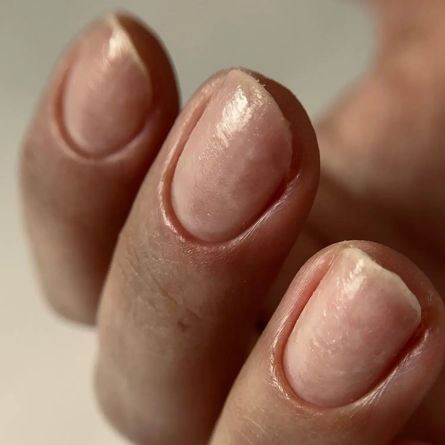 آموزش ناخنکار کاشت ناخن ژلیش لمینت اصفهان مرداویج|خدمات آرایشگری و زیبایی|اصفهان, مرداویج|دیوار