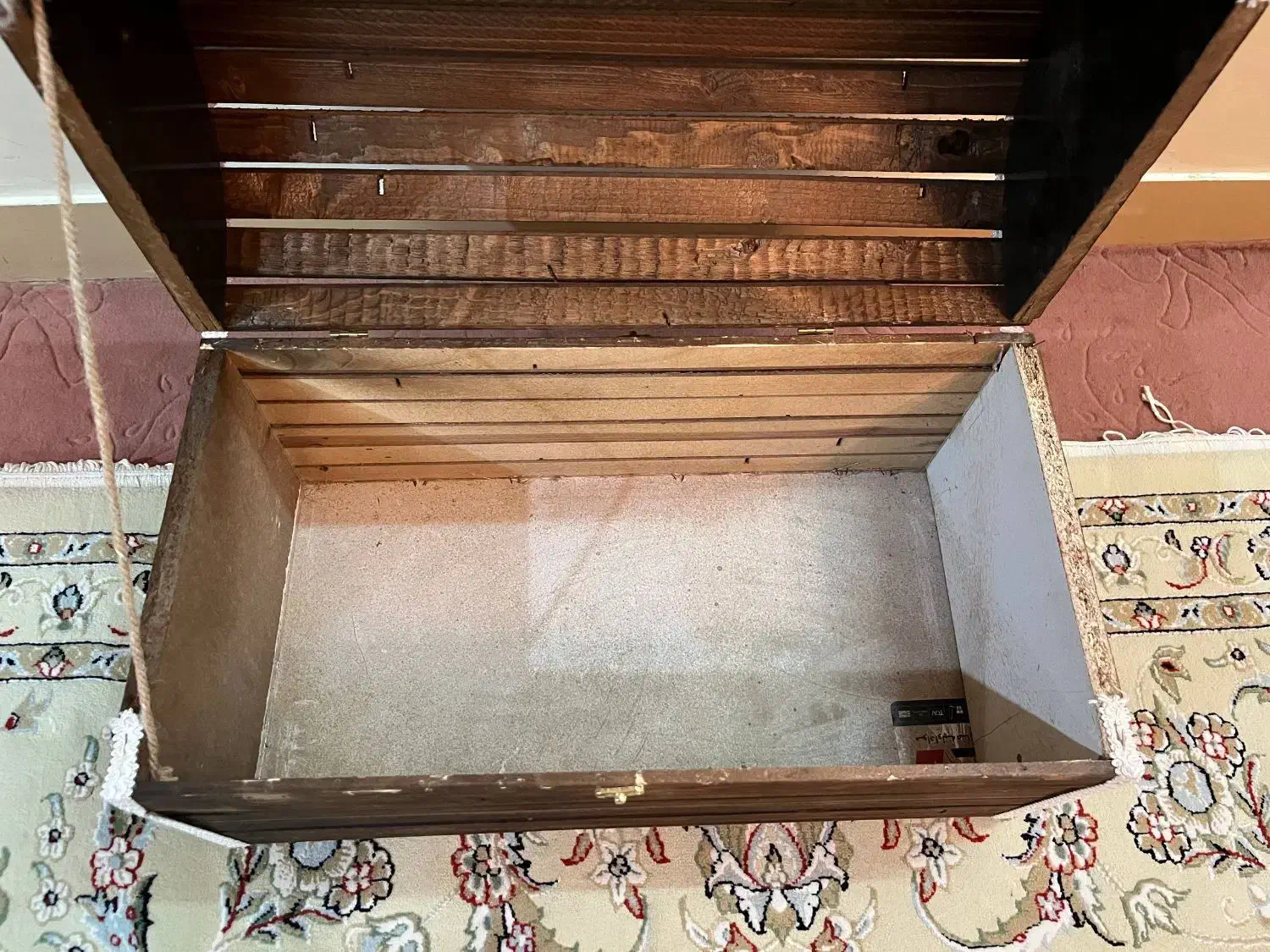 صندوقچه چوبی امسال خریده شده نو|صنایع دستی و سایر لوازم تزئینی|اسلام‌شهر, شهرک مهدیه|دیوار