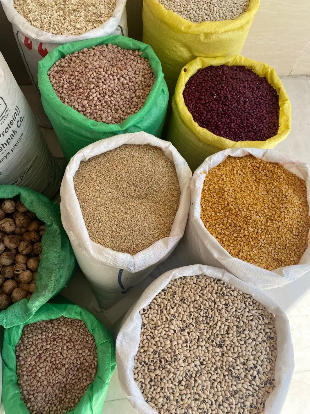 خشکبار افشاری|خوردنی و آشامیدنی|آبیک, |دیوار