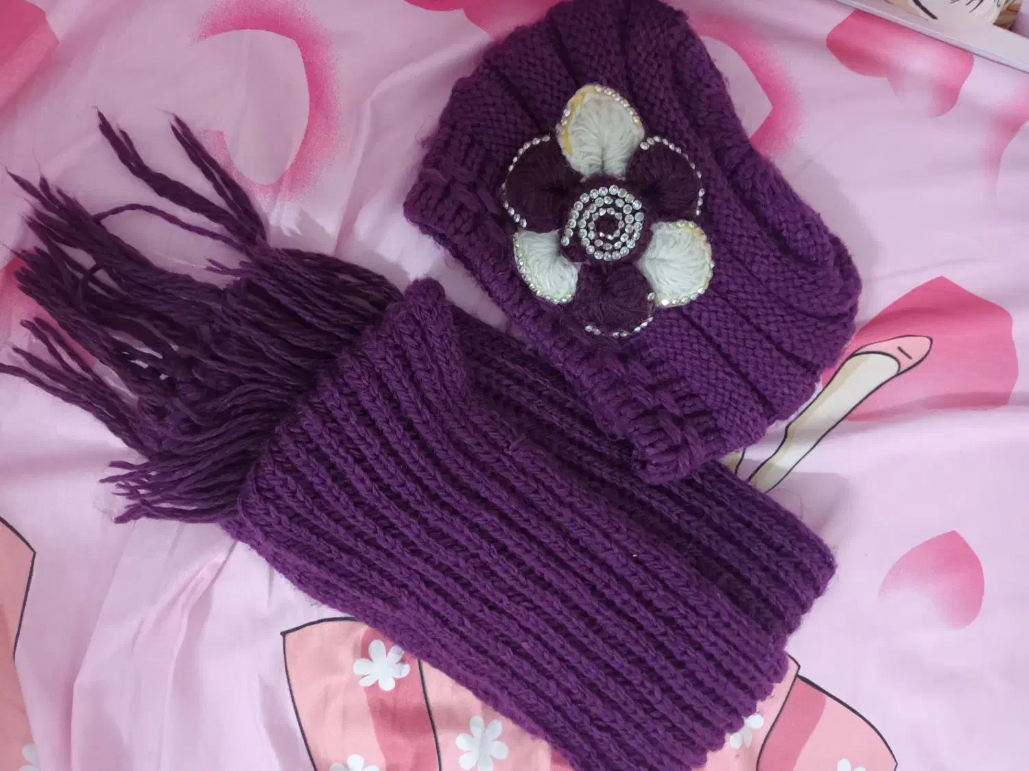 تعدادی لباس مجلسی و شال و کلاه|لباس|پردیس, فاز ۸|دیوار