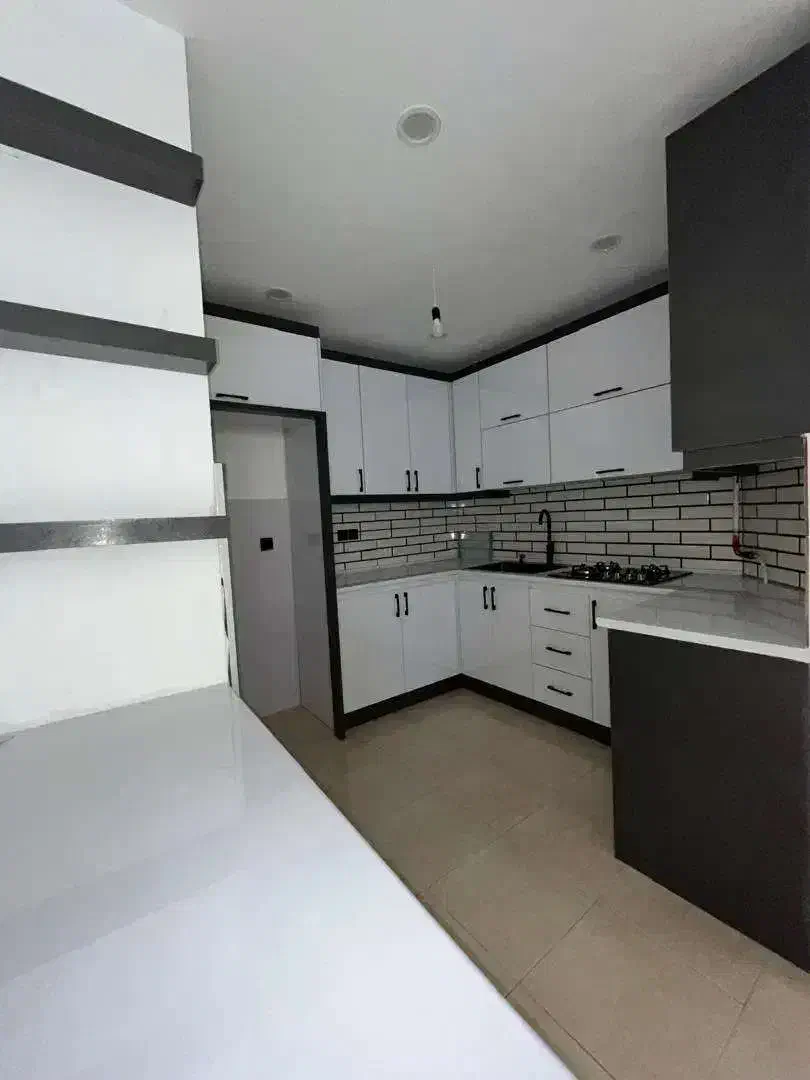 ۸۸ متر ۲ خواب طبقه اول در بلوار احمدزاده (انصاری)|فروش آپارتمان|رشت, انصاری|دیوار