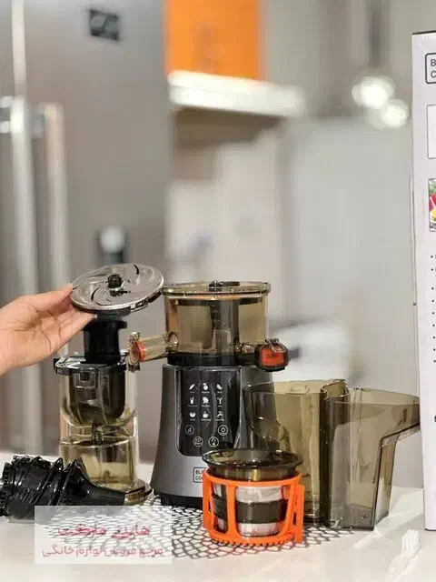 عصاره کیر بلک اند کوکر|آبمیوه‌گیر و آب‌مرکبات‌گیر|کرج, برغان|دیوار