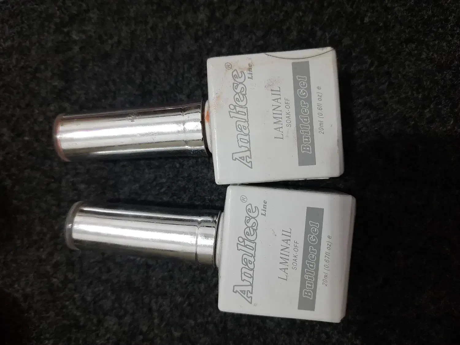 وسایل ناخن|آرایشگاه و سالن‌های زیبایی|بهمن صغاد, |دیوار