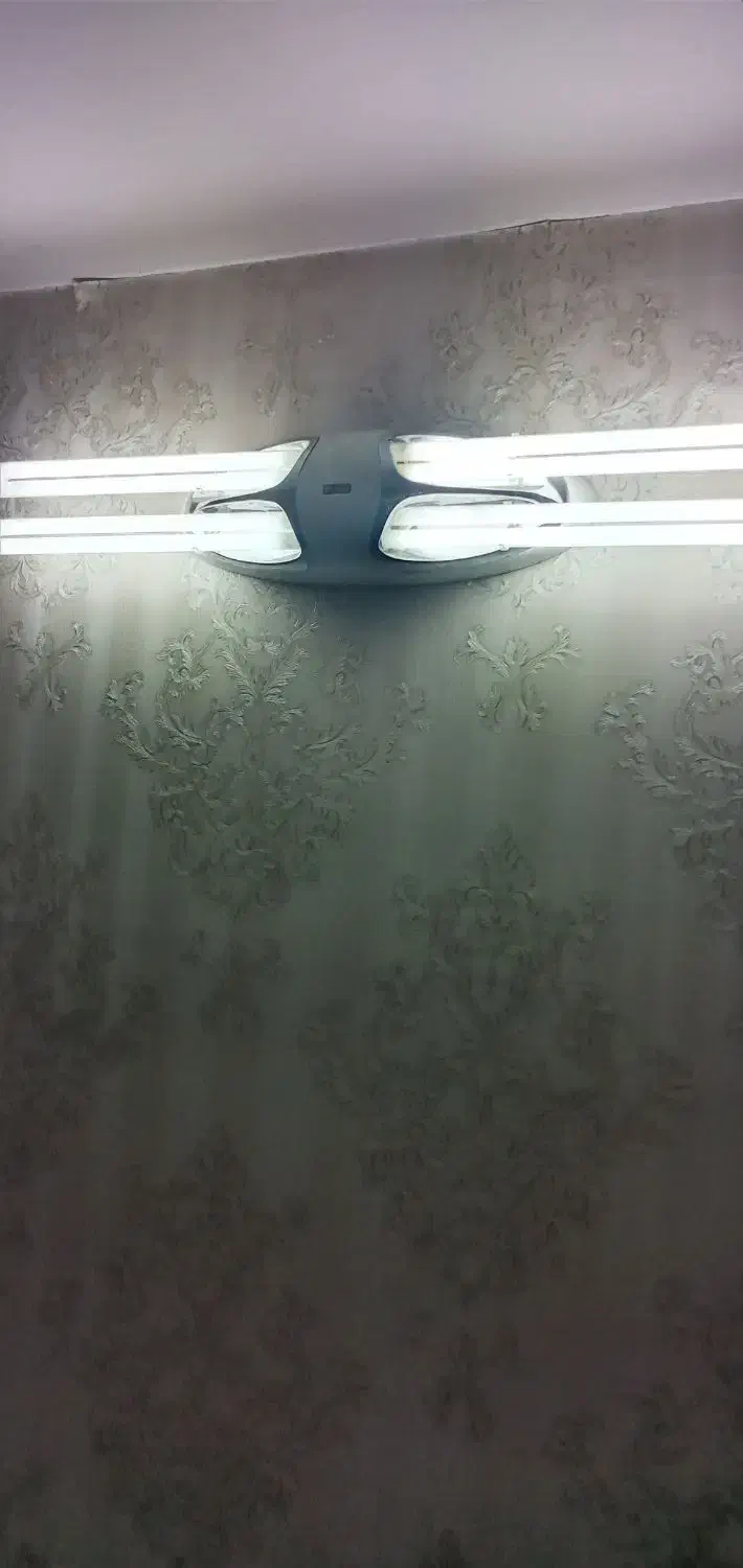 قاب مهتابی|لامپ و چراغ|تهران, تختی|دیوار