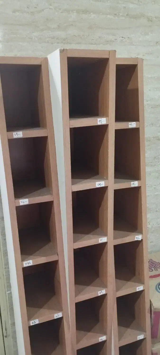 قفسه سیگار|کتابخانه، شلف، قفسه‌های دیواری|رشت, گلزاران|دیوار