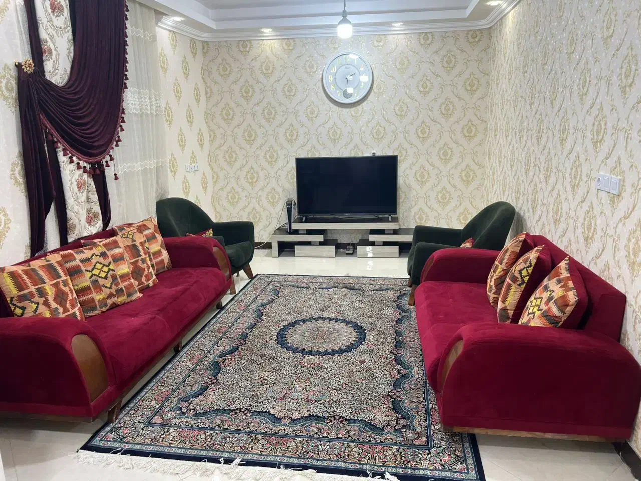 مبل 7نفره|مبلمان خانگی و میز عسلی|میناب, |دیوار