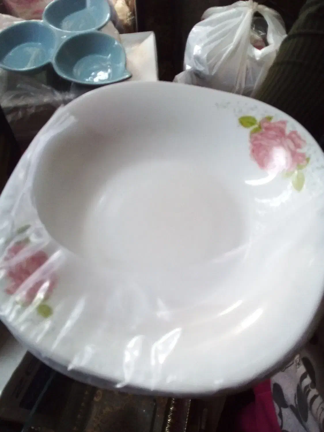 از هر کدام یکدست هست|ظروف سرو و پذیرایی|قزوین, |دیوار