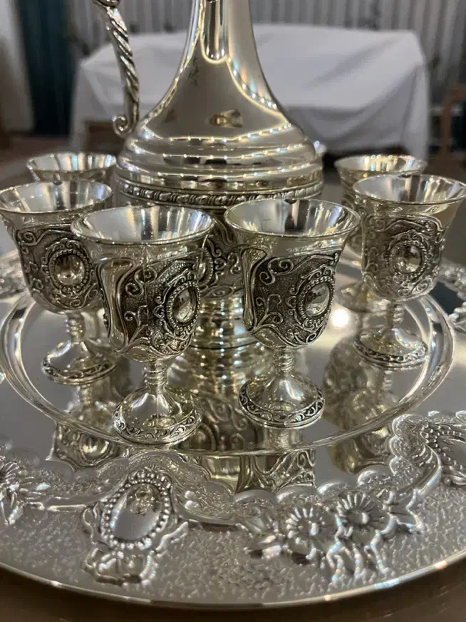 شرای خوری برنج ابکاری نقره|ظروف سرو و پذیرایی|ری, صفاییه (چشمه علی)|دیوار