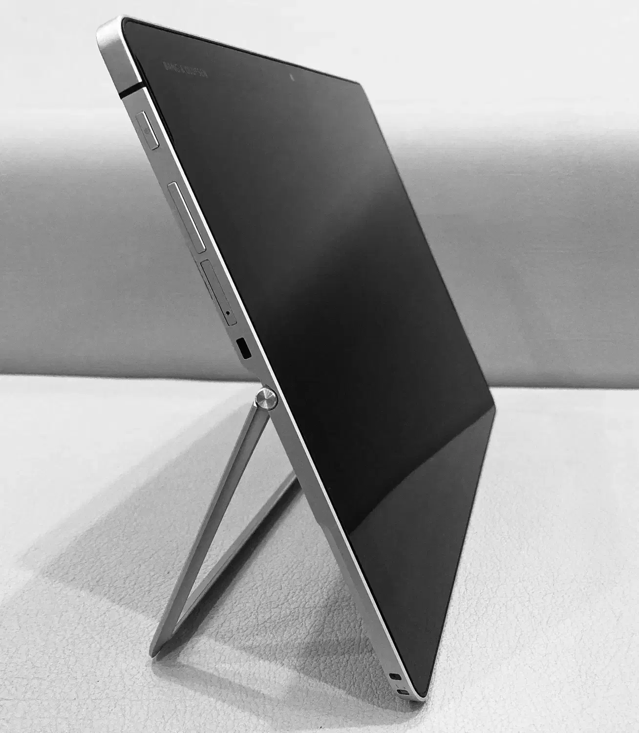 HP مدل Elitex2|رایانه همراه|شیراز, زند|دیوار