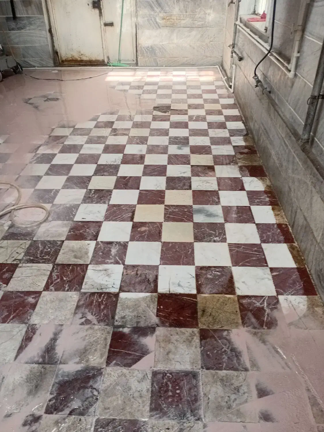 کفسابی موزایک وسنگ لاشه وگرانیت،سرامیک فرچه آنتیک|خدمات نظافت|رزن, |دیوار